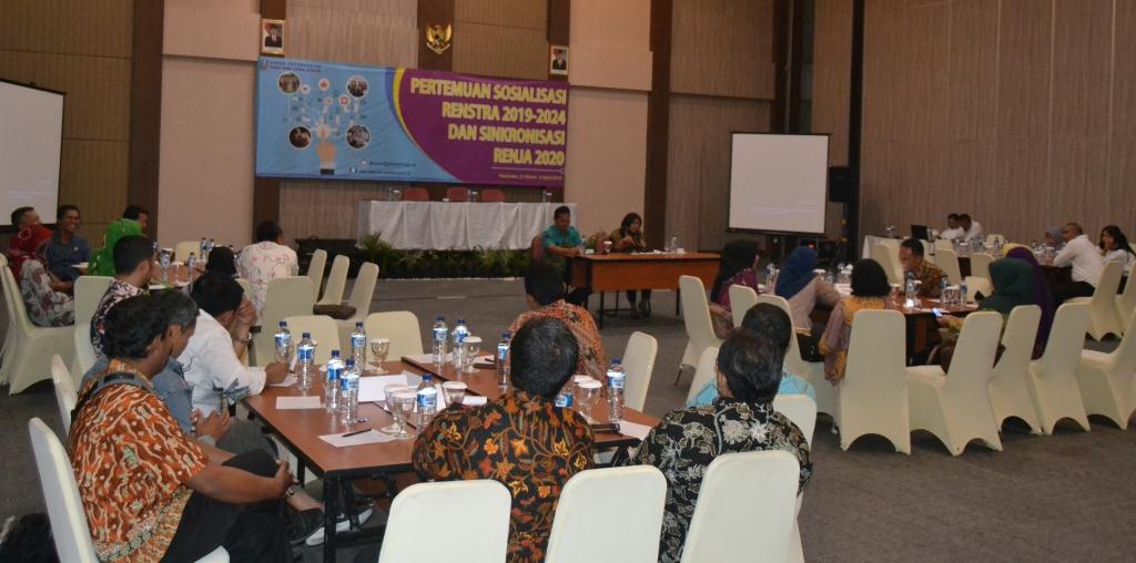 PERTEMUAN KOORDINASI RENSTRA PERIODE 2019-2024 DAN SINKRONISASI RENJA 2020
