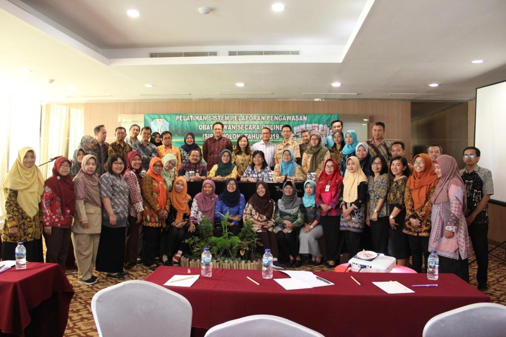 PELATIHAN SISTEM PELAPORAN PENGAWASAN OBAT HEWAN SECARA ONLINE (SIPPOHOLON) TAHUN 2019 HOTEL ALANA SURABAYA, 22-23 OKTOBER 2019